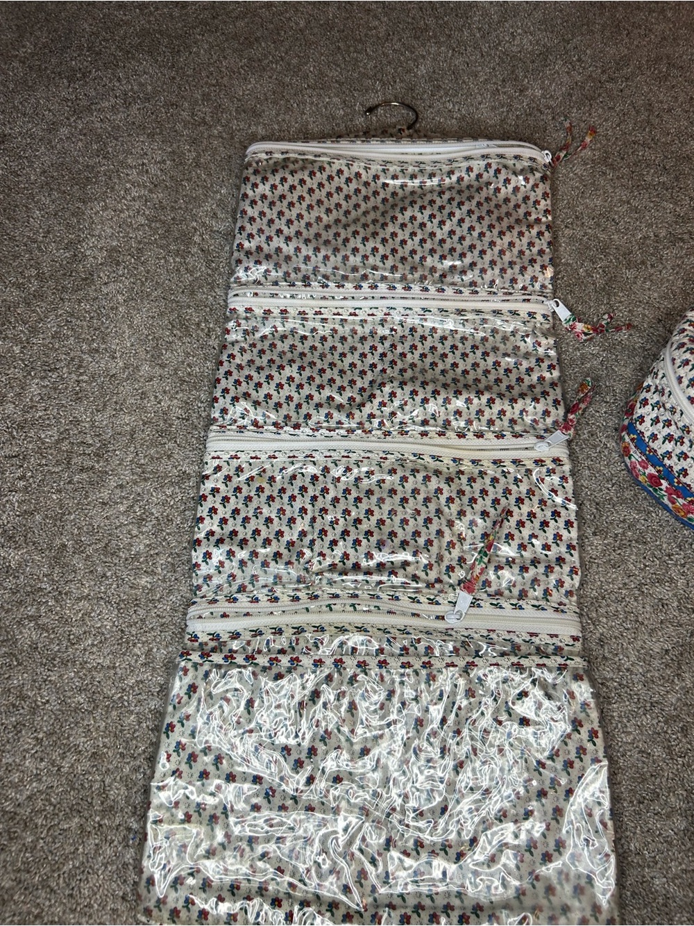 Vera Bradley Provincial Floral Quilted Toiletry set. - Picture 3 of 6